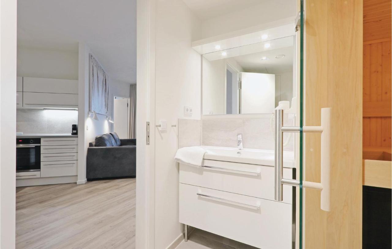 Gorgeous Apartment In Luebeck Travemuende With Wifi Bagian luar foto
